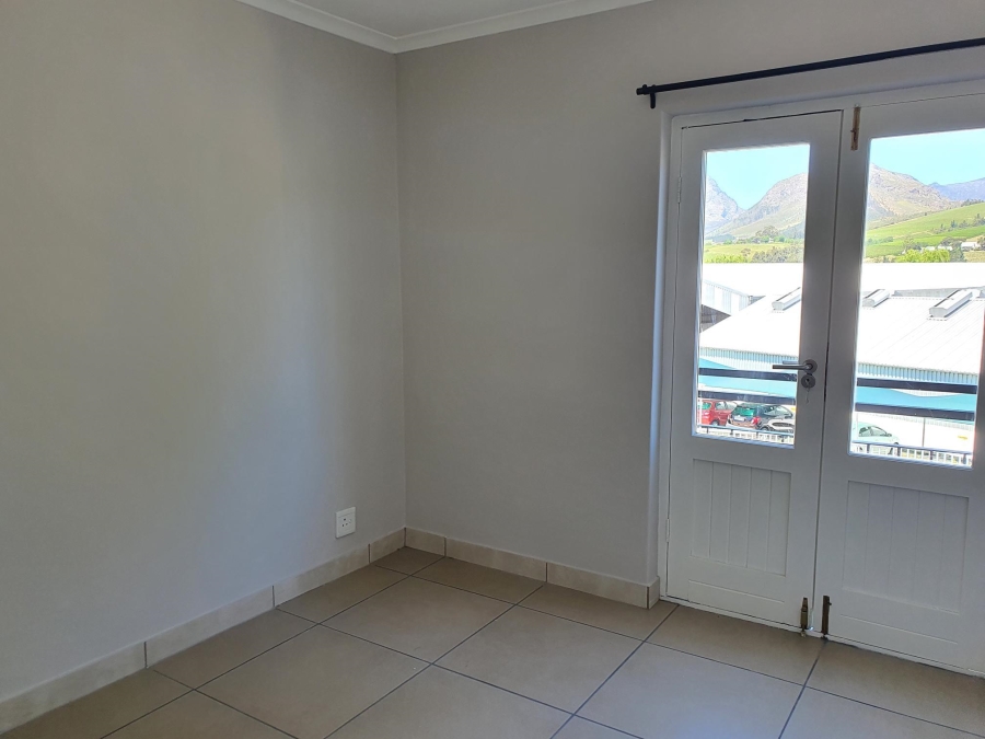 To Let 2 Bedroom Property for Rent in Franschhoek Western Cape